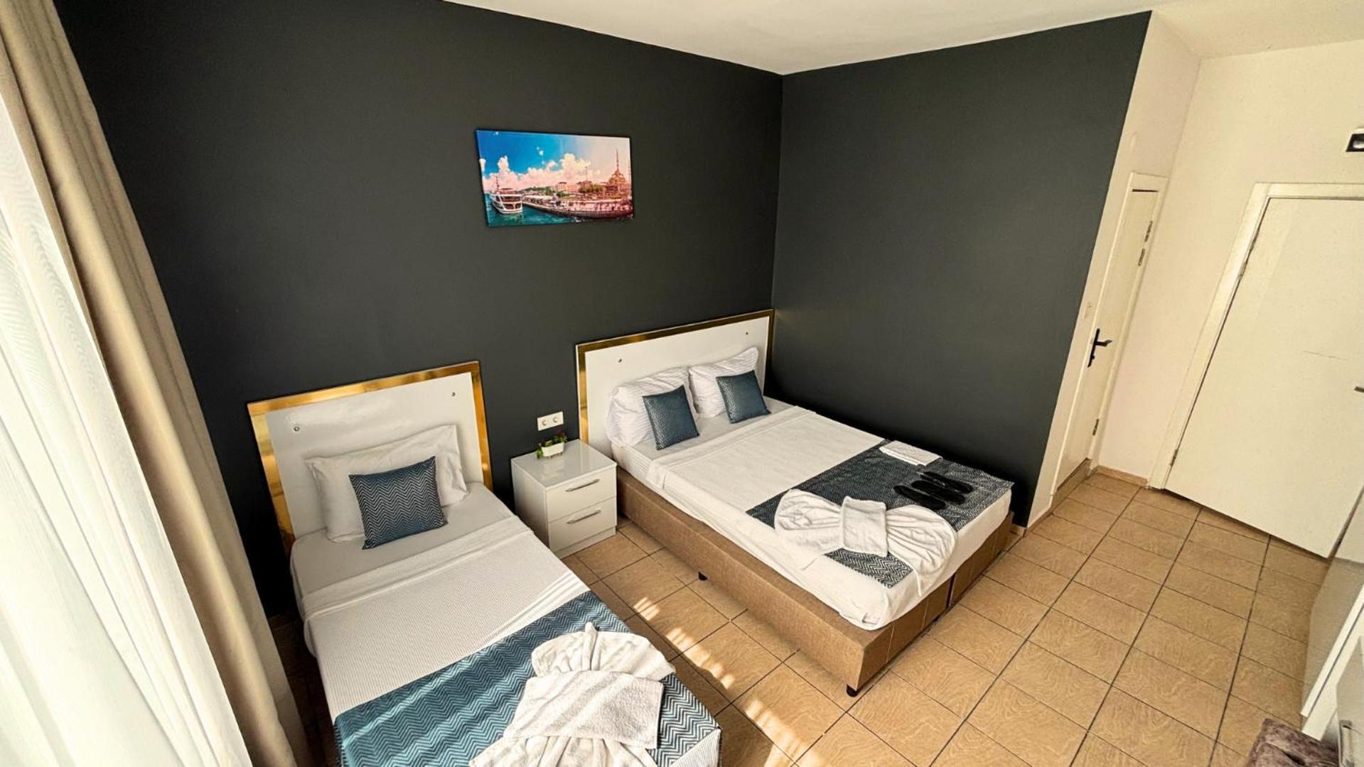 Hotell Moonbow 3*